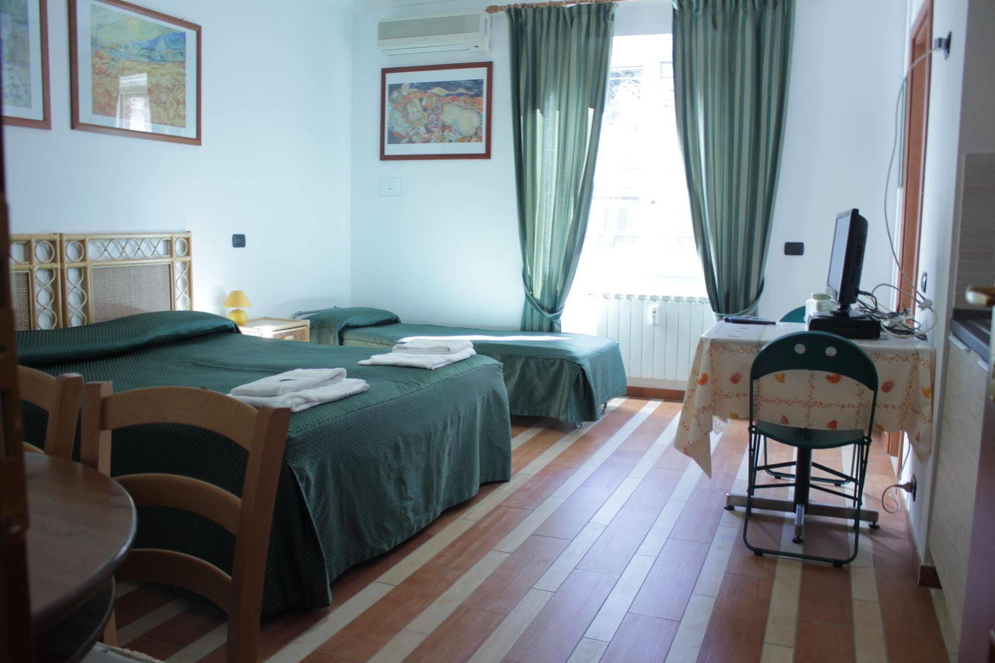 Tourist House Roma Apart otel Dış mekan fotoğraf